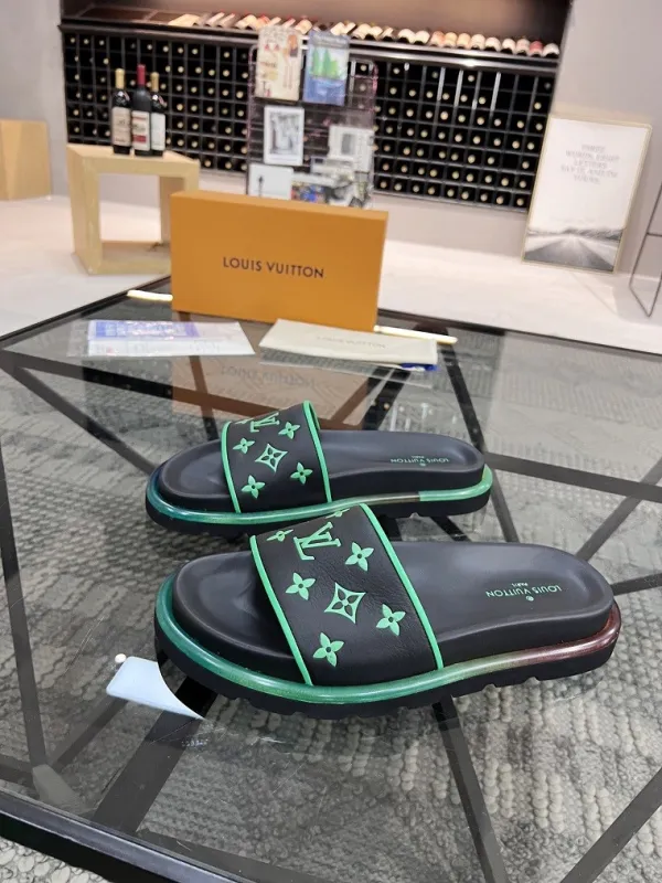 LV Slipper Men Shoes 0047（2022）