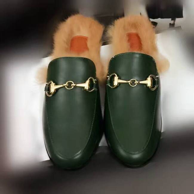 Gucci Hairy slippers 0013