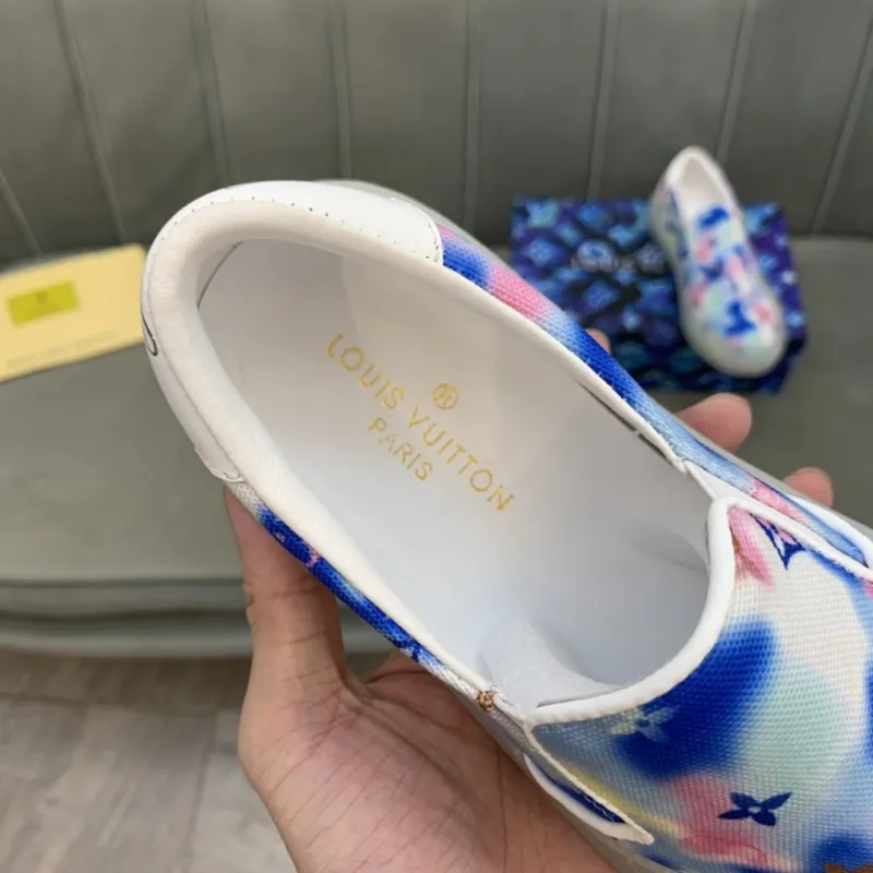 LV Single shoes Men Shoes 006 (2021)