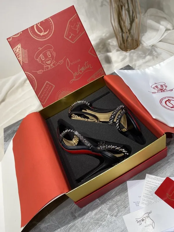 Christian Louboutin Sandal Women Sandal 0011 (2022)