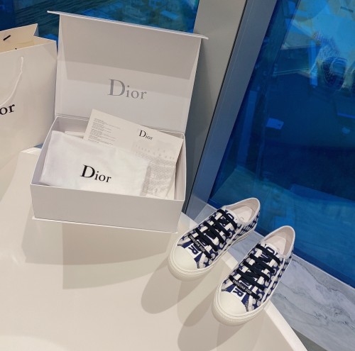 Dior Single shoes Women Shoes 0040 (2021)