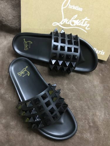 Christian Louboutin Slipper Men Shoes 003（2021）