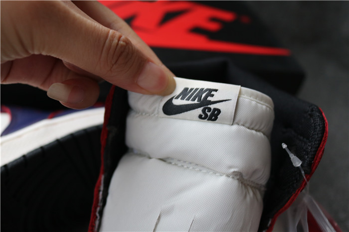 Authentic Nike SB X Air Jordan 1 Defiant 1
