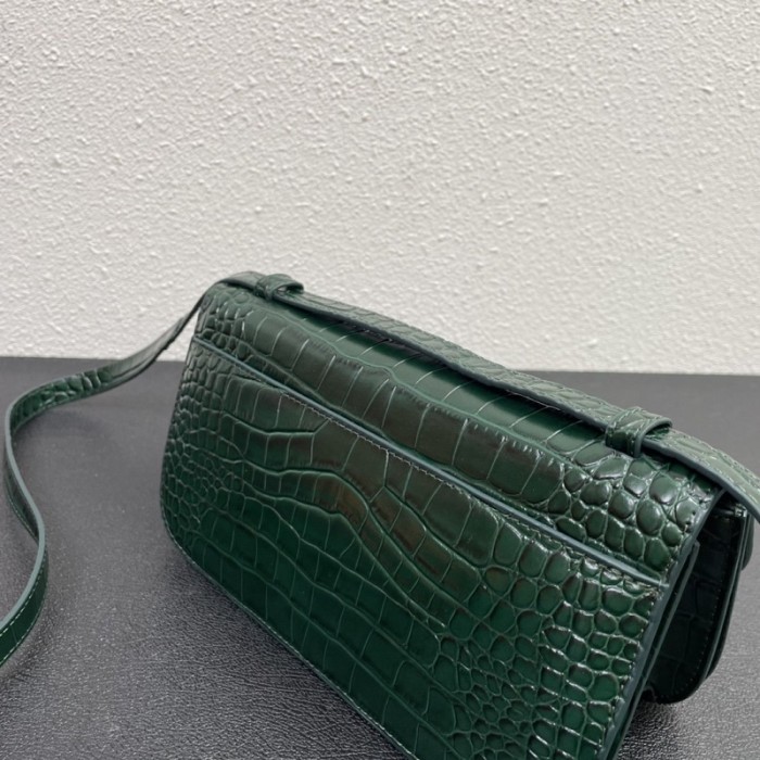 Burberry Handbags 003 (2022)