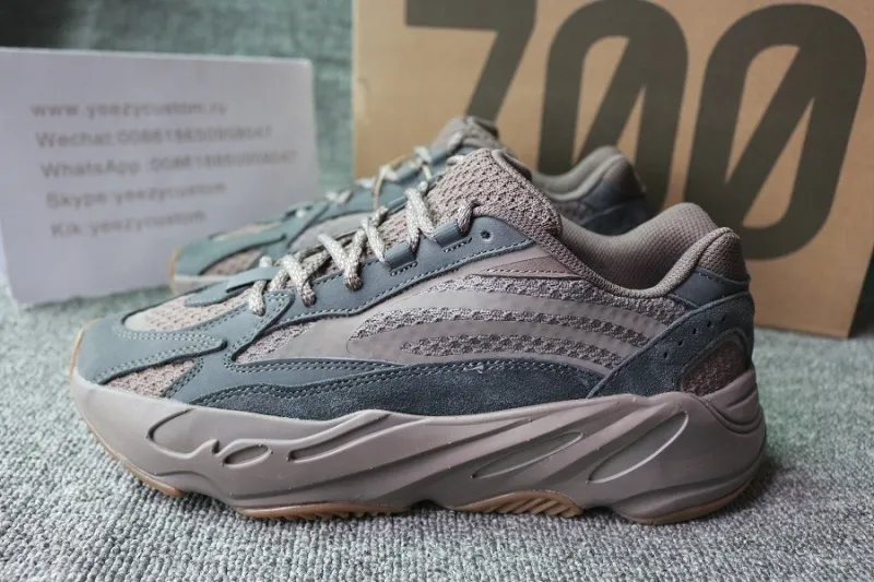 Authentic Adidas Yeezy Boost 700 V2 Mauve Men Shoes
