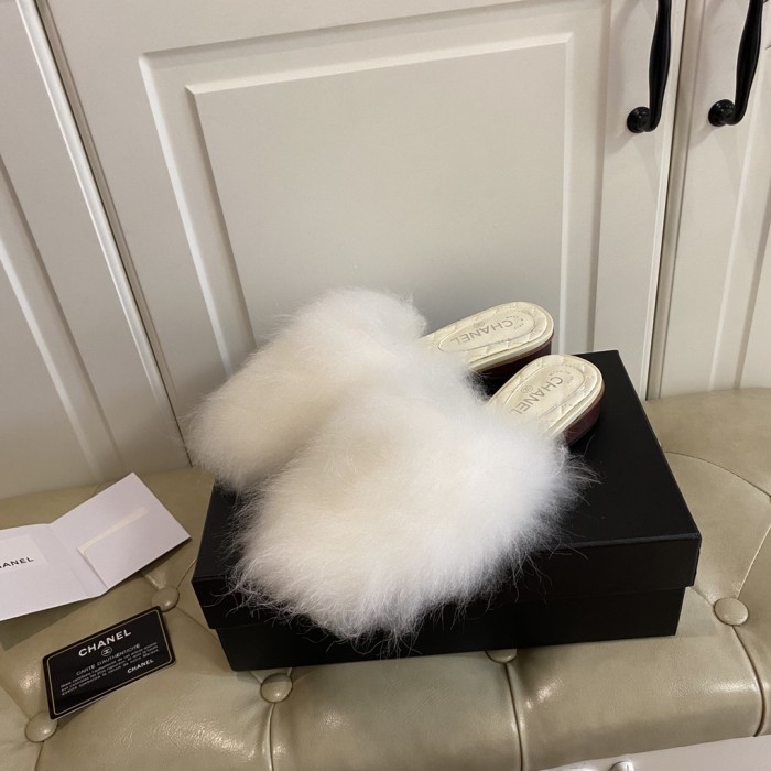 Chanel Hairy slippers 001 (2021)