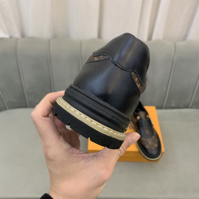 LV Single shoes Men Shoes 0075 (2021）