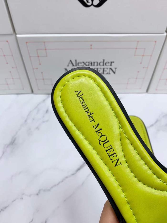 Alexander McQueen Slipper men Shoes 0017（2021）