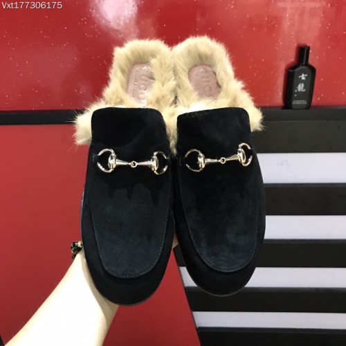 Gucci Hairy slippers 001