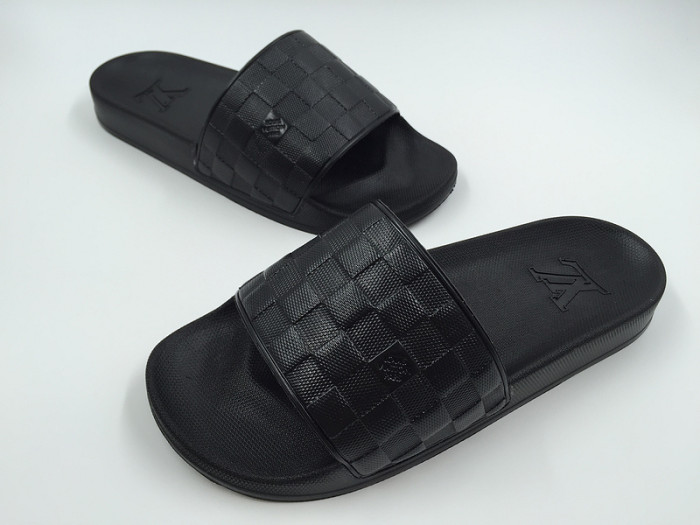 LV Slipper men Shoes-004