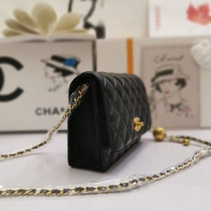 Chanel Handbags 003 (2022)