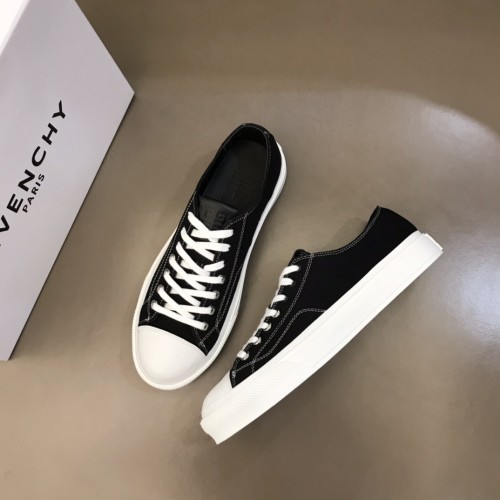 Givenchy Designer Men Shoes 005（2021）