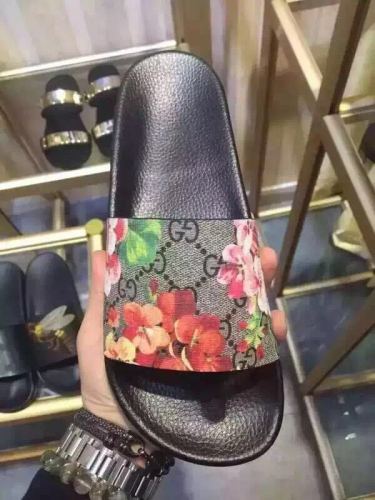 Gucci Slipper Women  Shoes-001