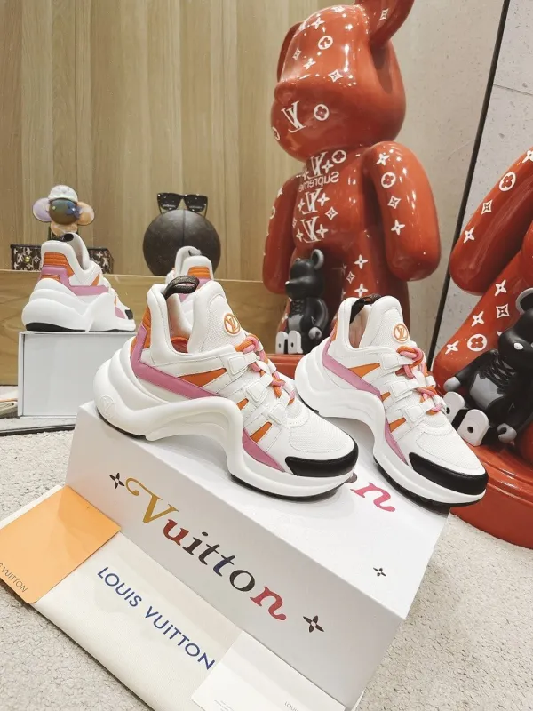 Super High End LV Men Shoes 002 (2022)
