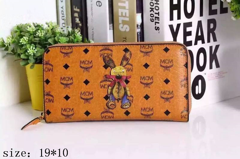 MCM Wallets 009