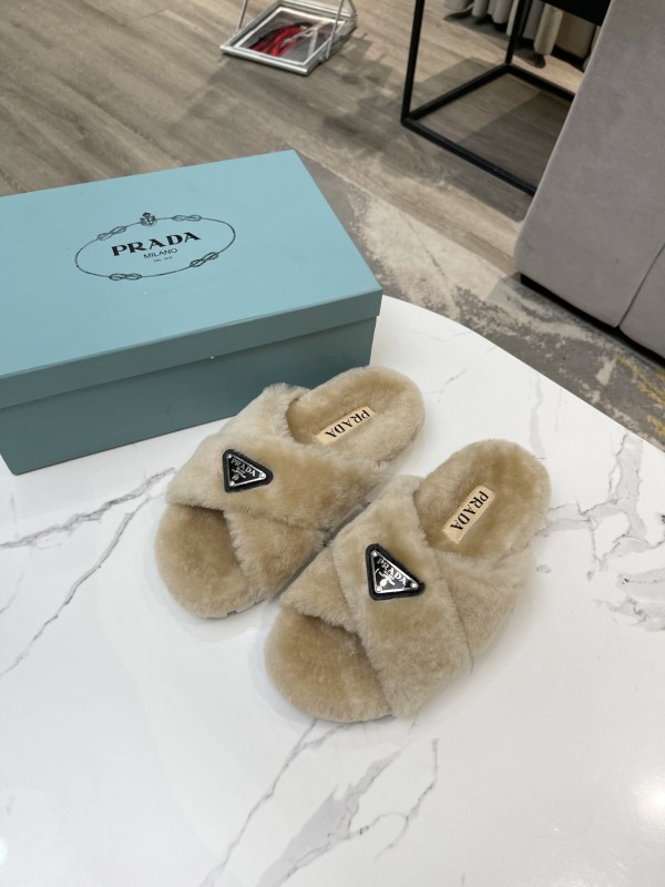 Prada Hairy slippers 009 (2021)