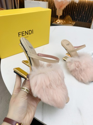 Fendi Hairy slippers 001 (2021)