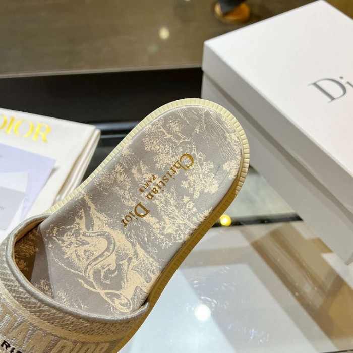 Dior Slipper Women Shoes 006（2022）