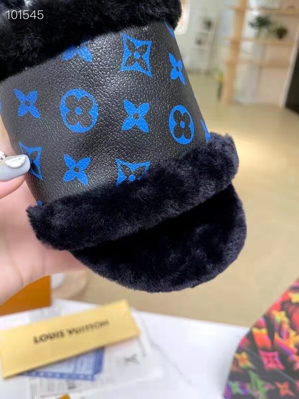 LV Hairy slippers 0023 (2021)