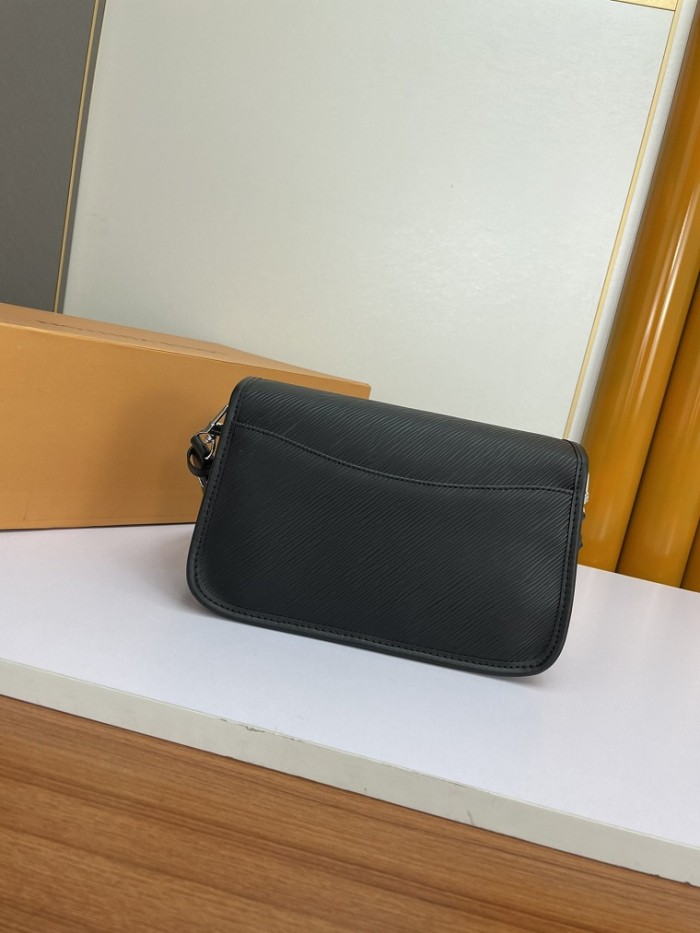 Louis Vuitton Handbags 0022 (2022)