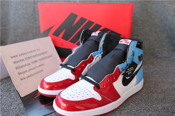 Authentic Air Jordan 1 Retro High Fearless UNC Chicago