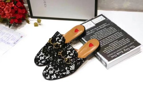 Gucci Slipper Women Shoes 0061