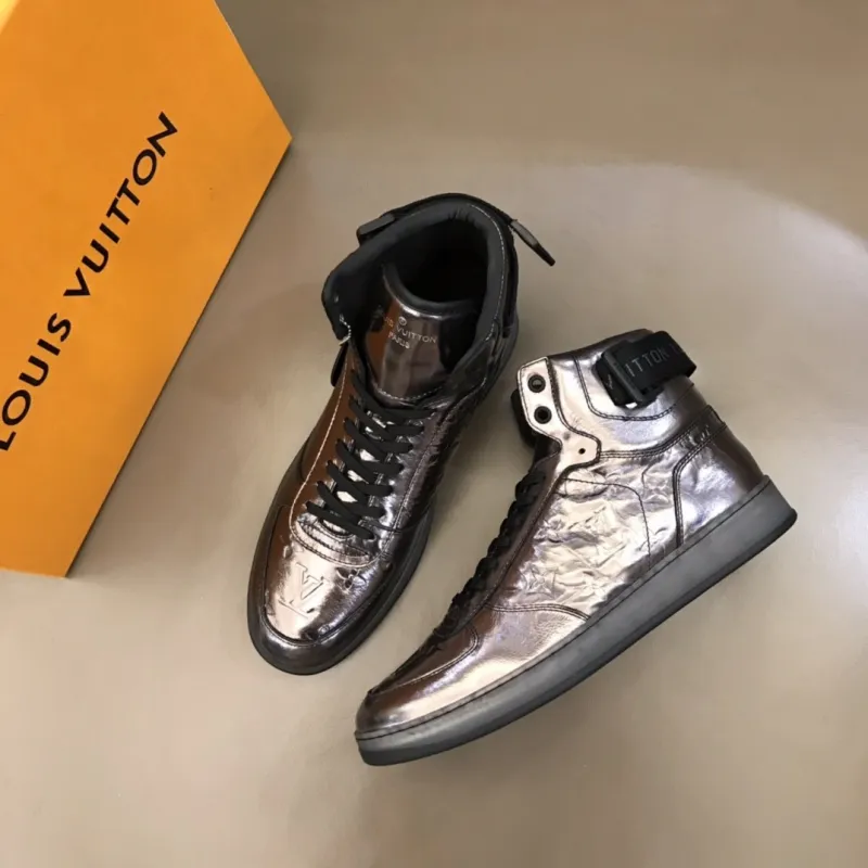 LV Short Boostr Men Shoes 001 (2021)