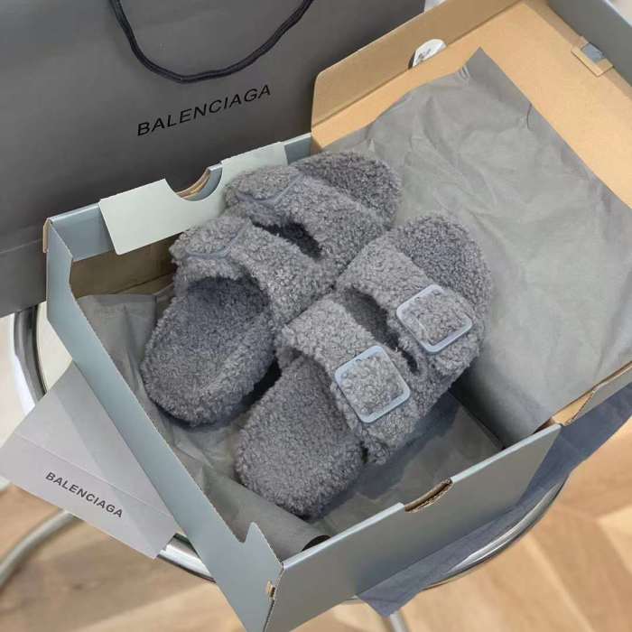 Balenciaga Hairy slippers 0016（2021）