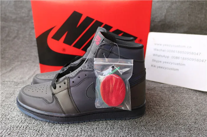 Authentic Air Jordan 1 High Zoom R2T