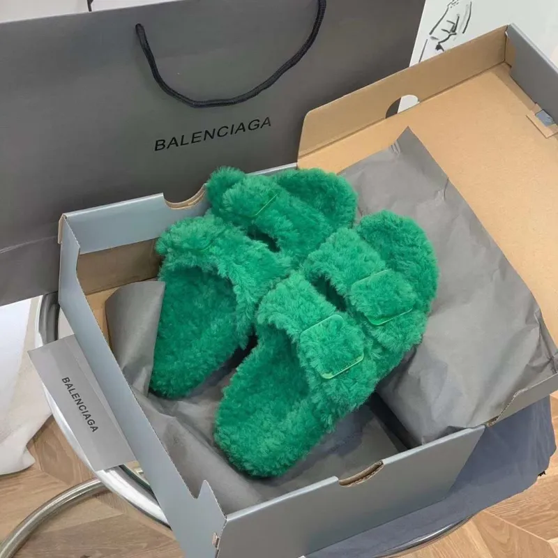 Balenciaga Hairy slippers 0018（2021）