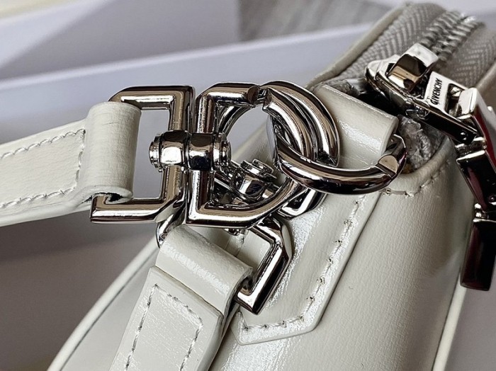 Givenchy Super High End Handbag 002（2022）