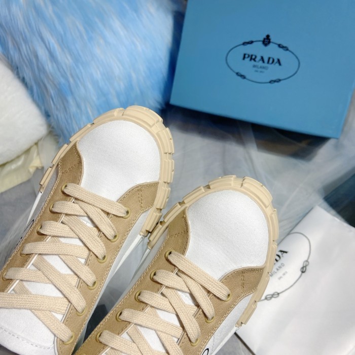 Prada Women Shoes 0018 (2021)