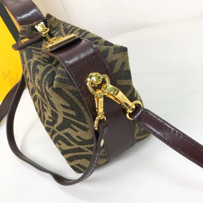 Fendi Handbag 009（2021）