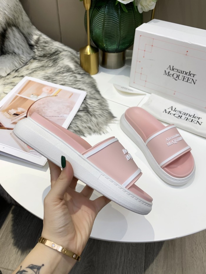 Alexander McQueen Slipper men Shoes 0025（2021）