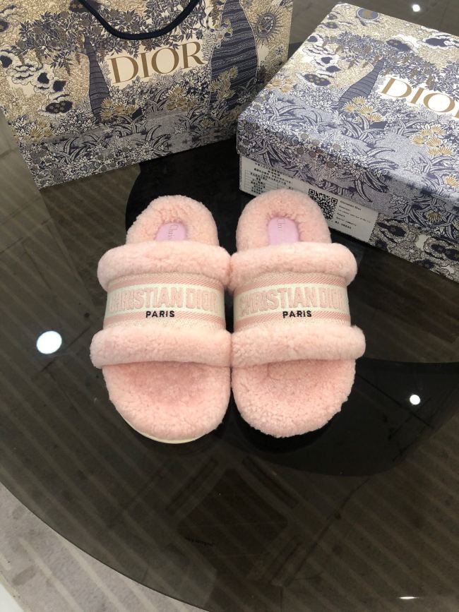 Dior Hairy slippers 006（2021）