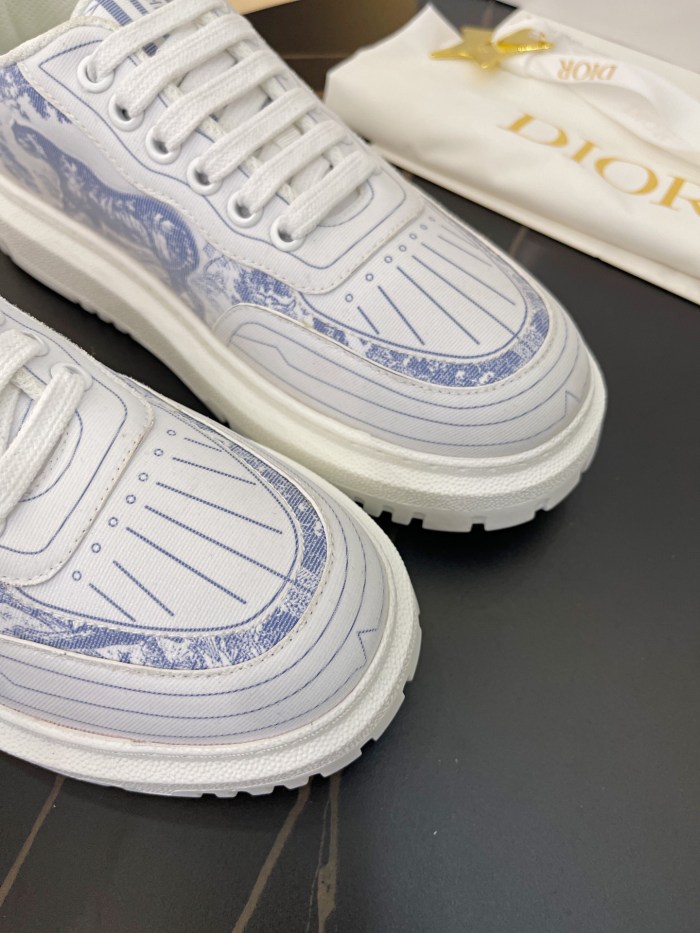 Dior Single shoes Women Shoes 009 (2021)