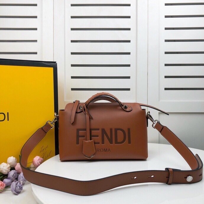 Fendi Handbag 0016（2022）