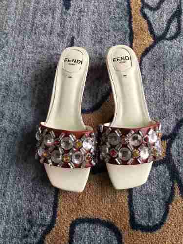 Fendi Slipper Women Shoes 0033