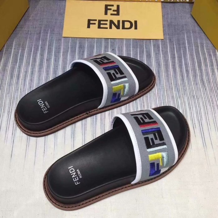 Fendi Slipper Women Shoes 0019