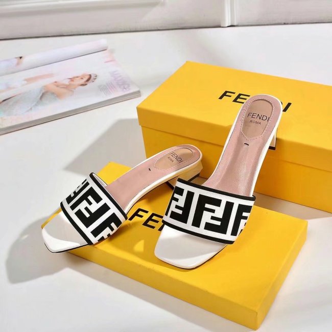 Fendi Slipper Women Shoes 002