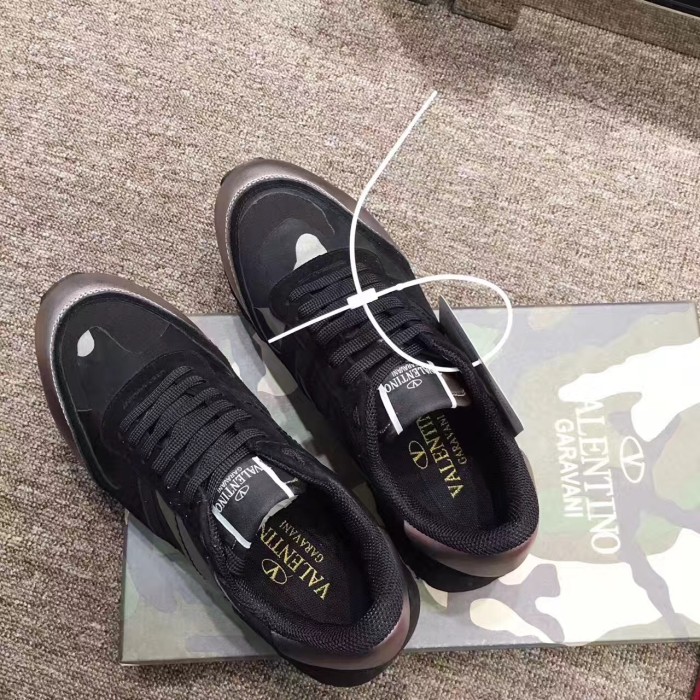 Valentino Studded Suede & Nylon Men and Women Sneakers-028