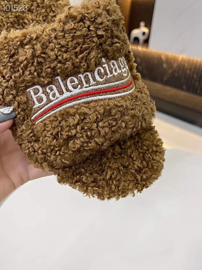 Balenciaga Hairy slippers 003（2021）