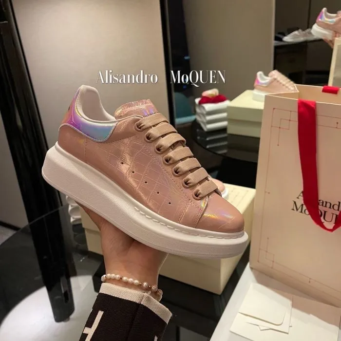 Super High End Alexander McQueen Men And Women Shoes 0048 (2021)