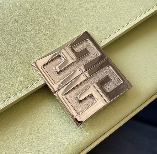 Givenchy Super High End Handbag 0036（2022）