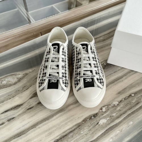 Dior Single shoes Women Shoes 0036 (2021)
