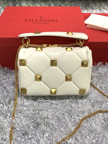 Valentino Super High End Handbags 0011（2022）