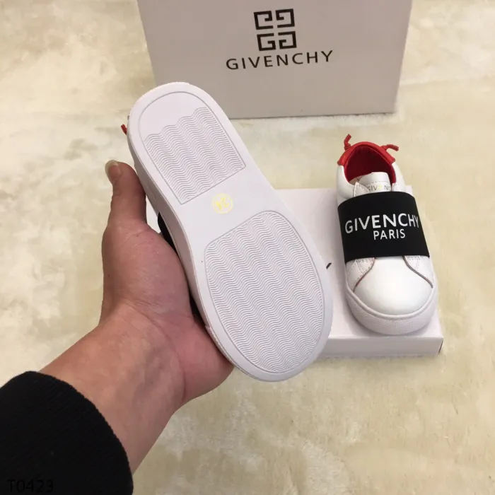 Givenchy Kid Shoes 006 (2020)
