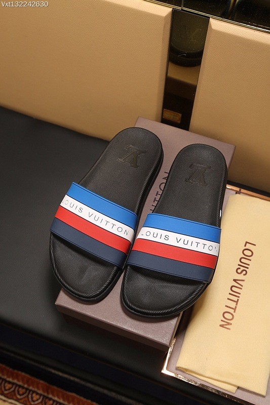 LV Slipper Men Shoes 0019