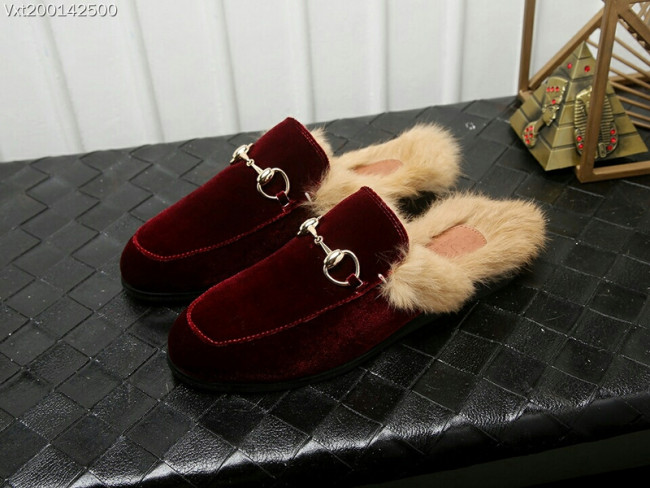 Gucci Hairy slippers 008