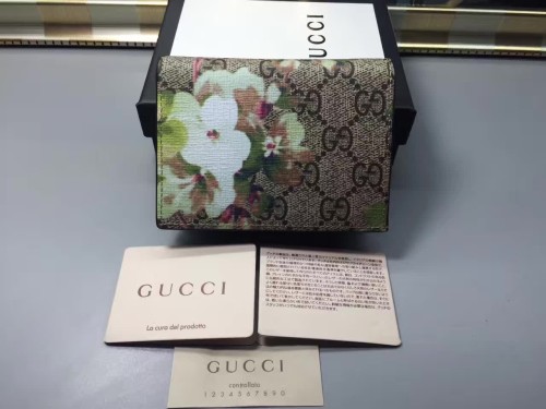 Gucci wallets 102